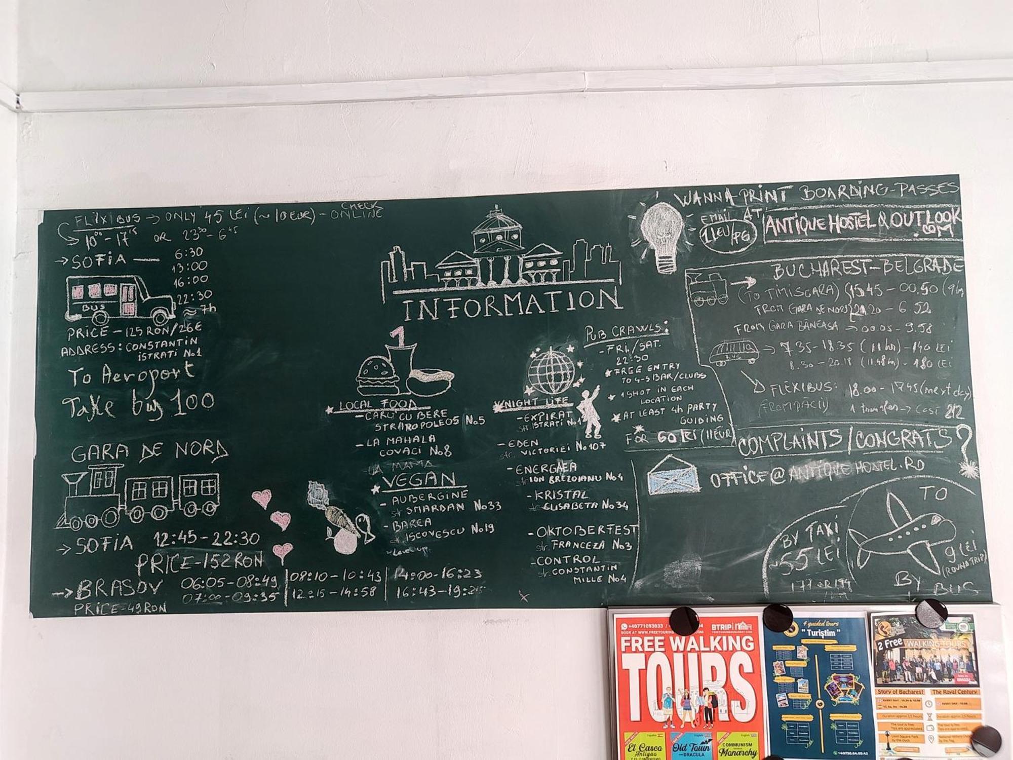 Antique Hostel Bucureşti Ngoại thất bức ảnh